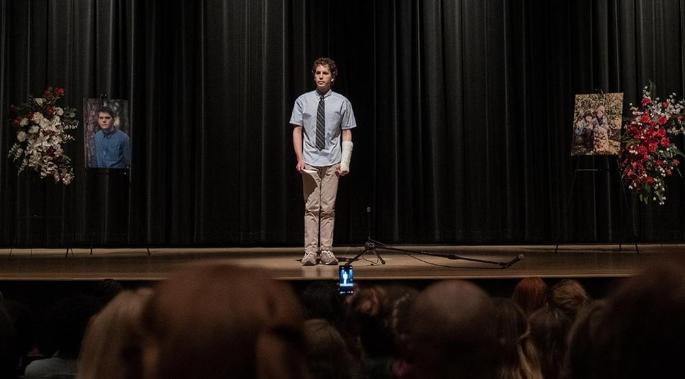 بن پلت در فیلم «ایوان هانسن عزیز» (Dear Evan Hansen) به کارگردانی استیون شباسکی 